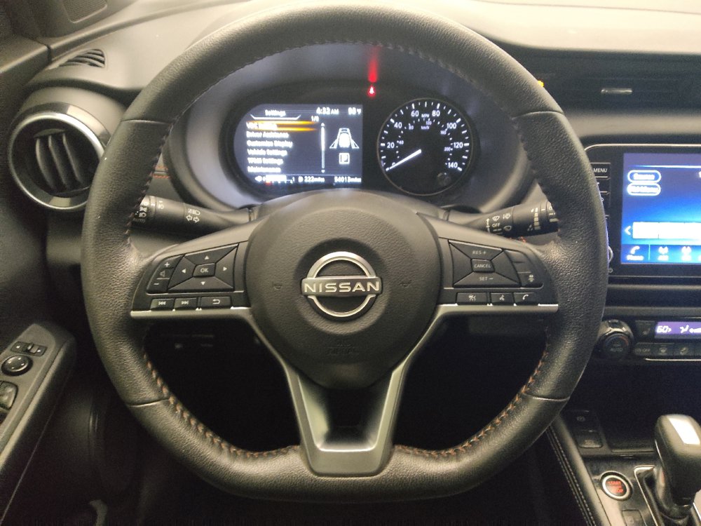 Used 2023 Nissan Kicks SR w/ SR Premium Package FWD image 22