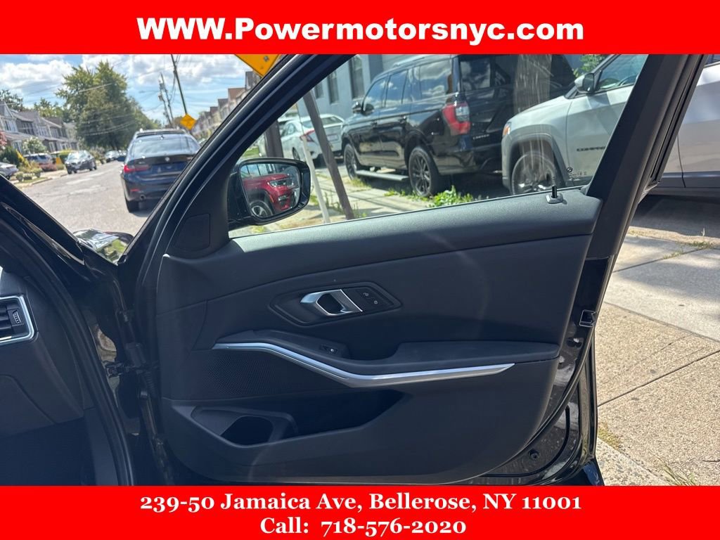 Used 2024 BMW 330e xDrive w/ Convenience Package image 11