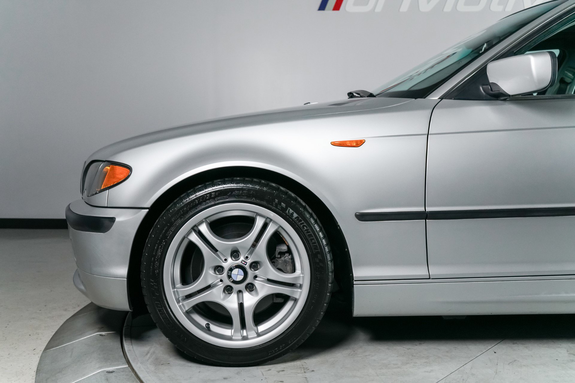 Used 2004 BMW 330i Sedan RWD image 65