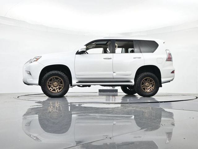 Used 2017 Lexus GX 460 w/ Navigation Package AWD/4WD image 44