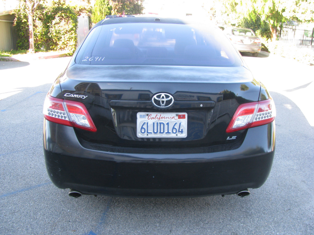 Used 2011 Toyota Camry LE w/ LE Extra-Value Pkg image 5