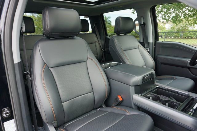 New 2026 Ford F350 Lariat w/ Black Appearance Package image 2