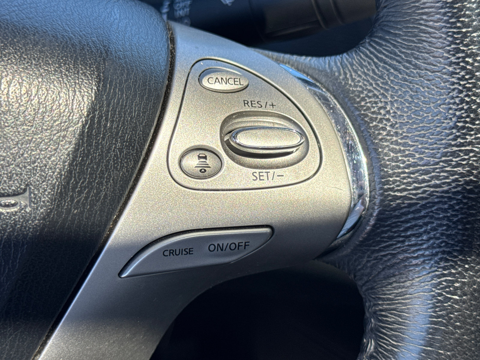 Used 2015 Nissan Murano SL w/ SL Technology Package FWD image 29
