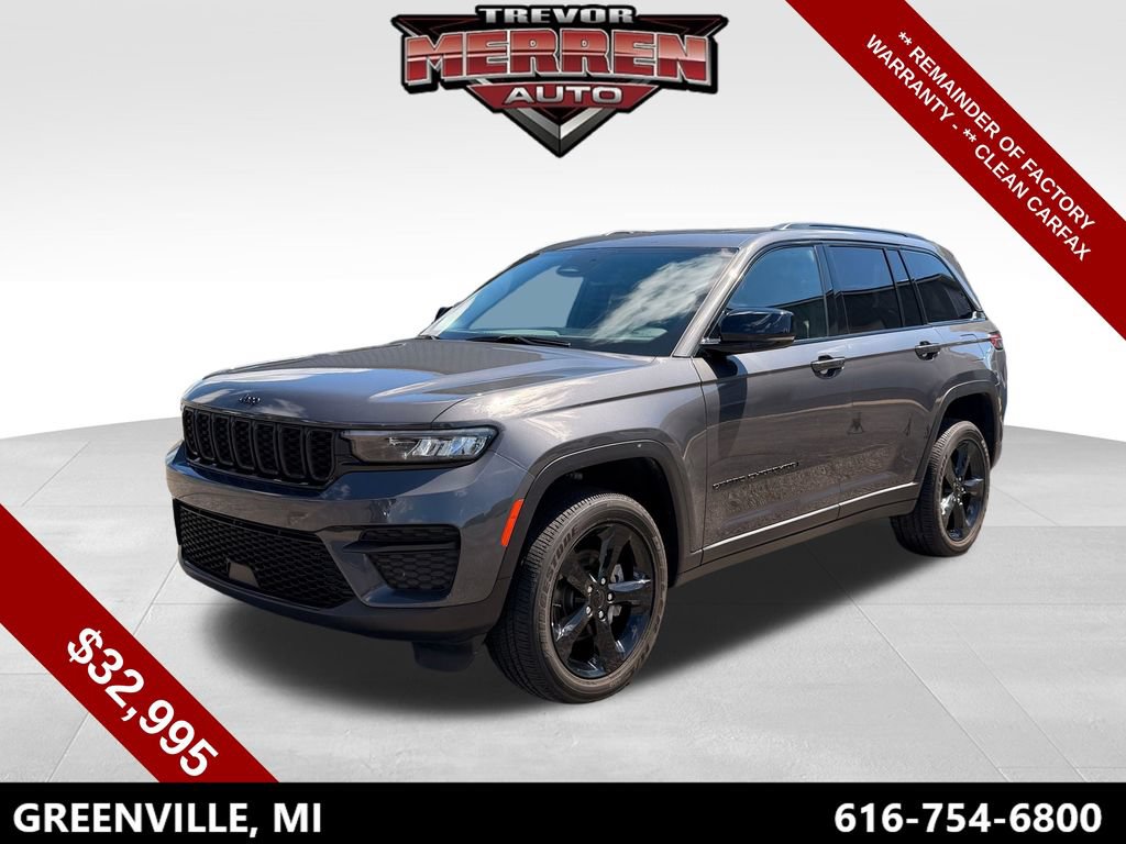 Used 2024 Jeep Grand Cherokee Altitude AWD/4WD image 1