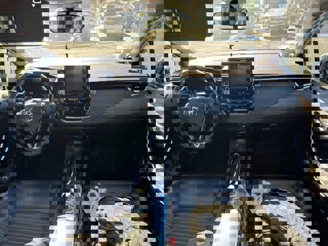 Used 2020 Toyota Corolla XSE image 12