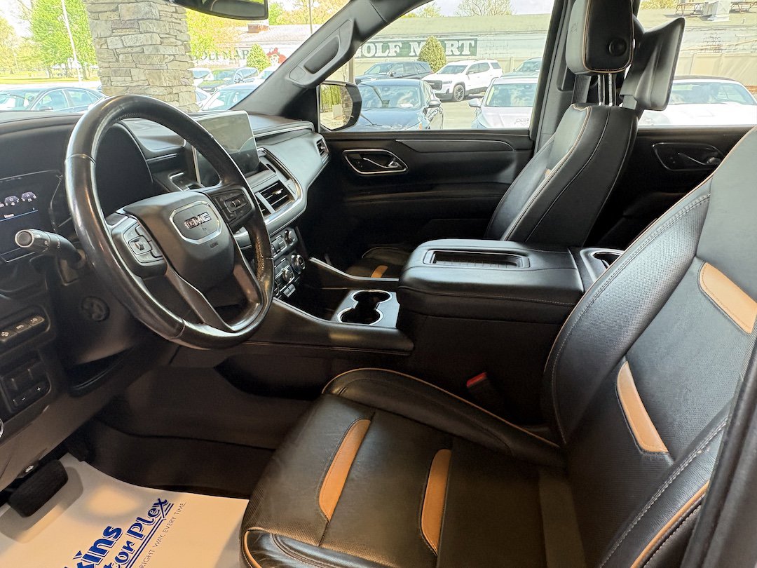 Used 2021 GMC Yukon AT4 w/ AT4 Premium Plus Package image 25