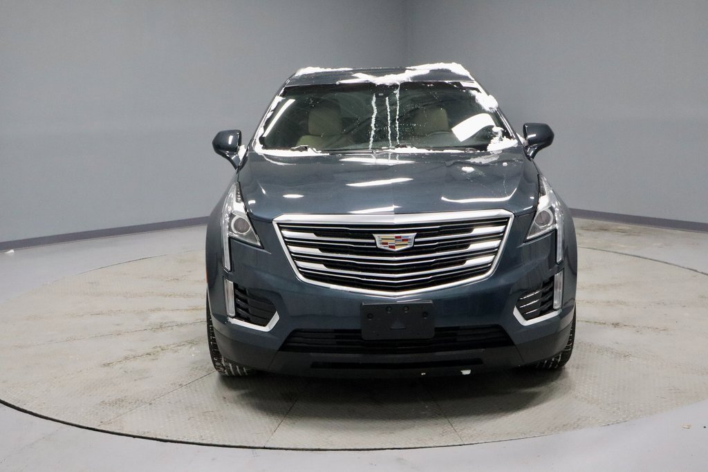 Used 2019 Cadillac XT5 Base image 5