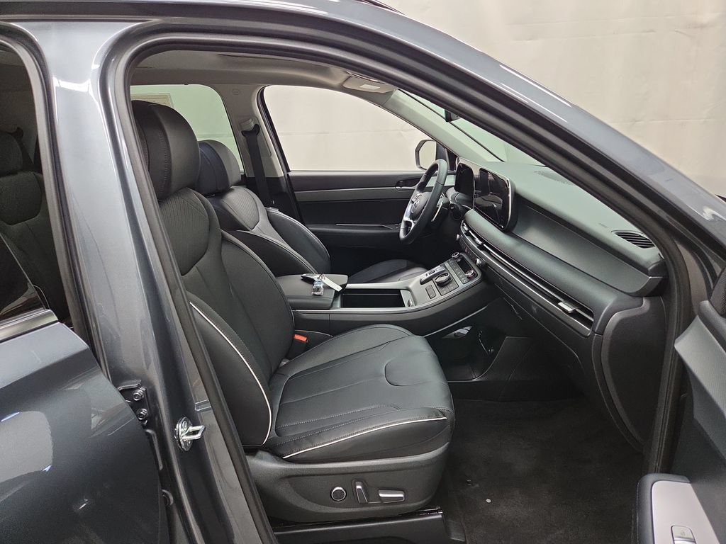 Used 2025 Hyundai Palisade XRT AWD/4WD image 12
