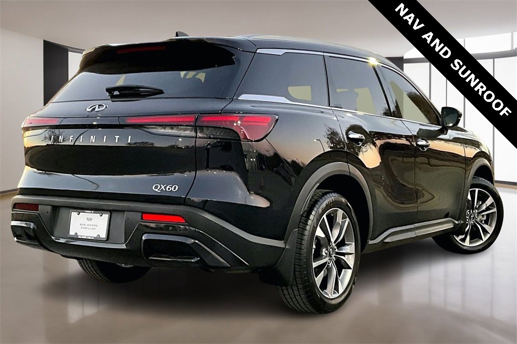 Used 2024 INFINITI QX60 Luxe image 2