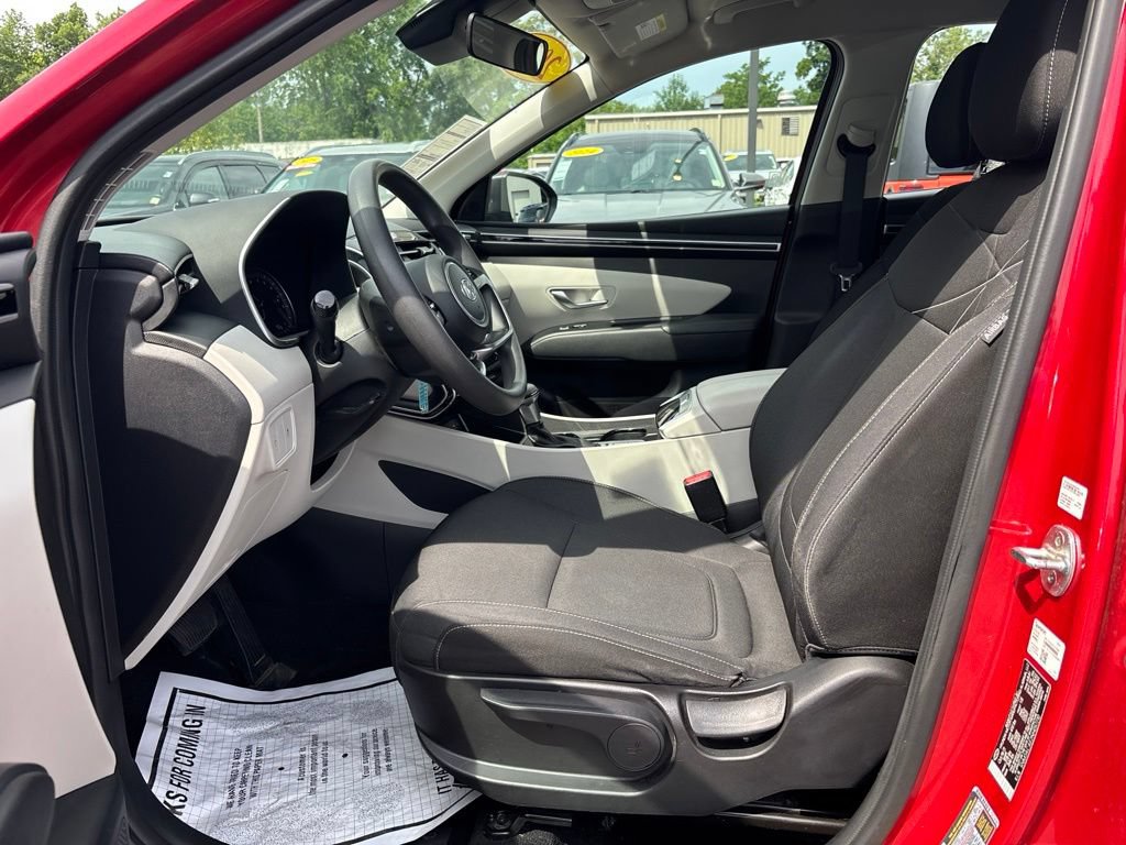 Used 2022 Hyundai Tucson SE AWD/4WD image 14
