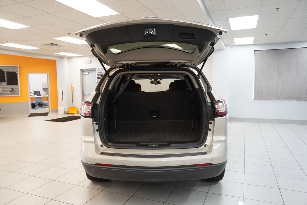 Used 2013 Chevrolet Traverse LT w/ All-Star Edition image 10