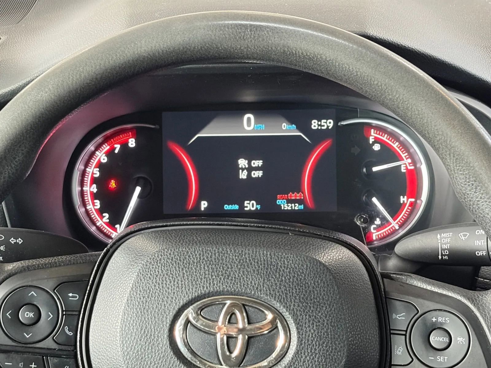 Used 2025 Toyota RAV4 LE image 27