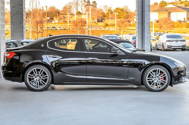 Used 2018 Maserati Ghibli GranSport image 56