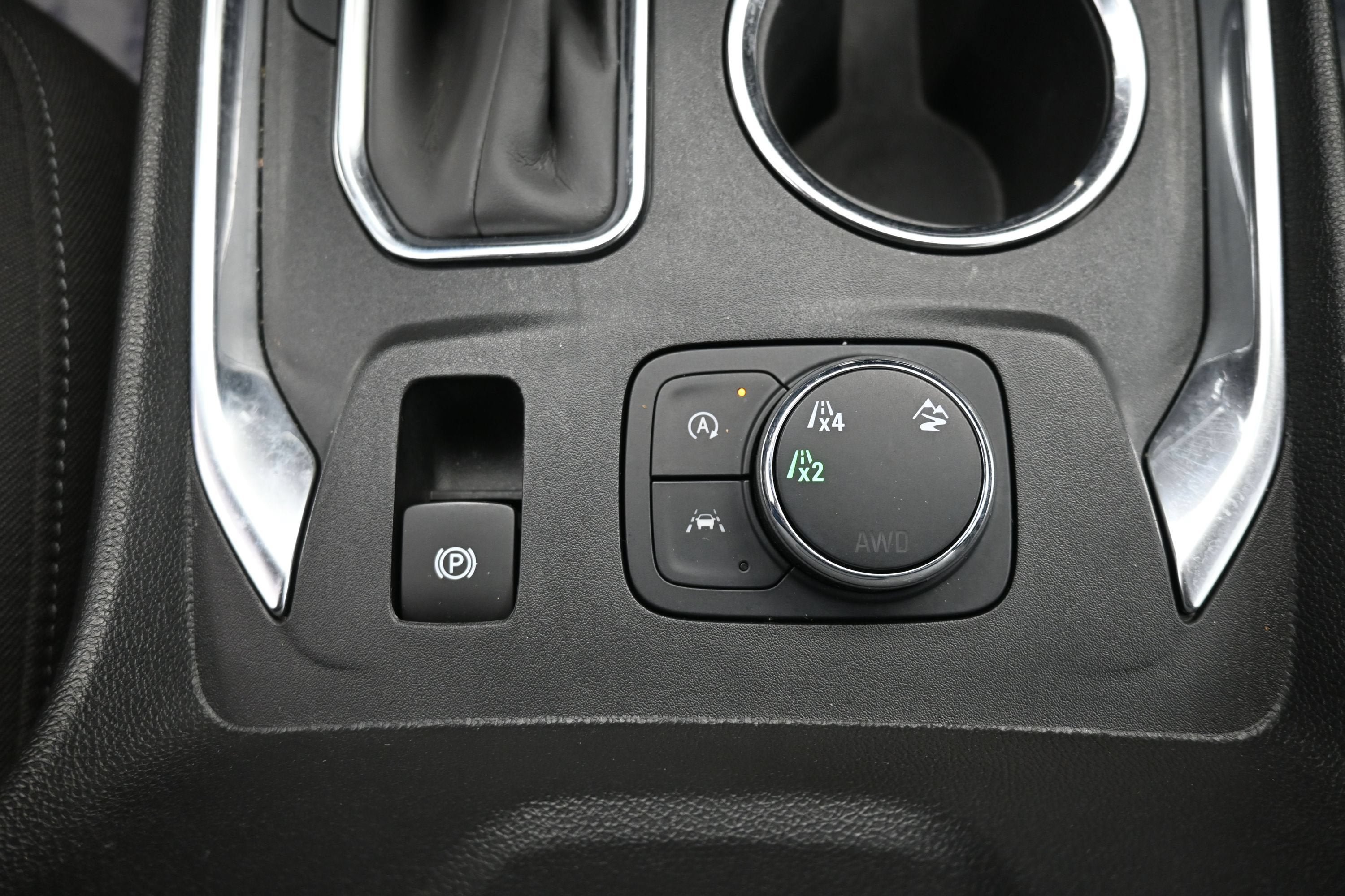 Certified 2023 Chevrolet Traverse LT AWD/4WD image 23