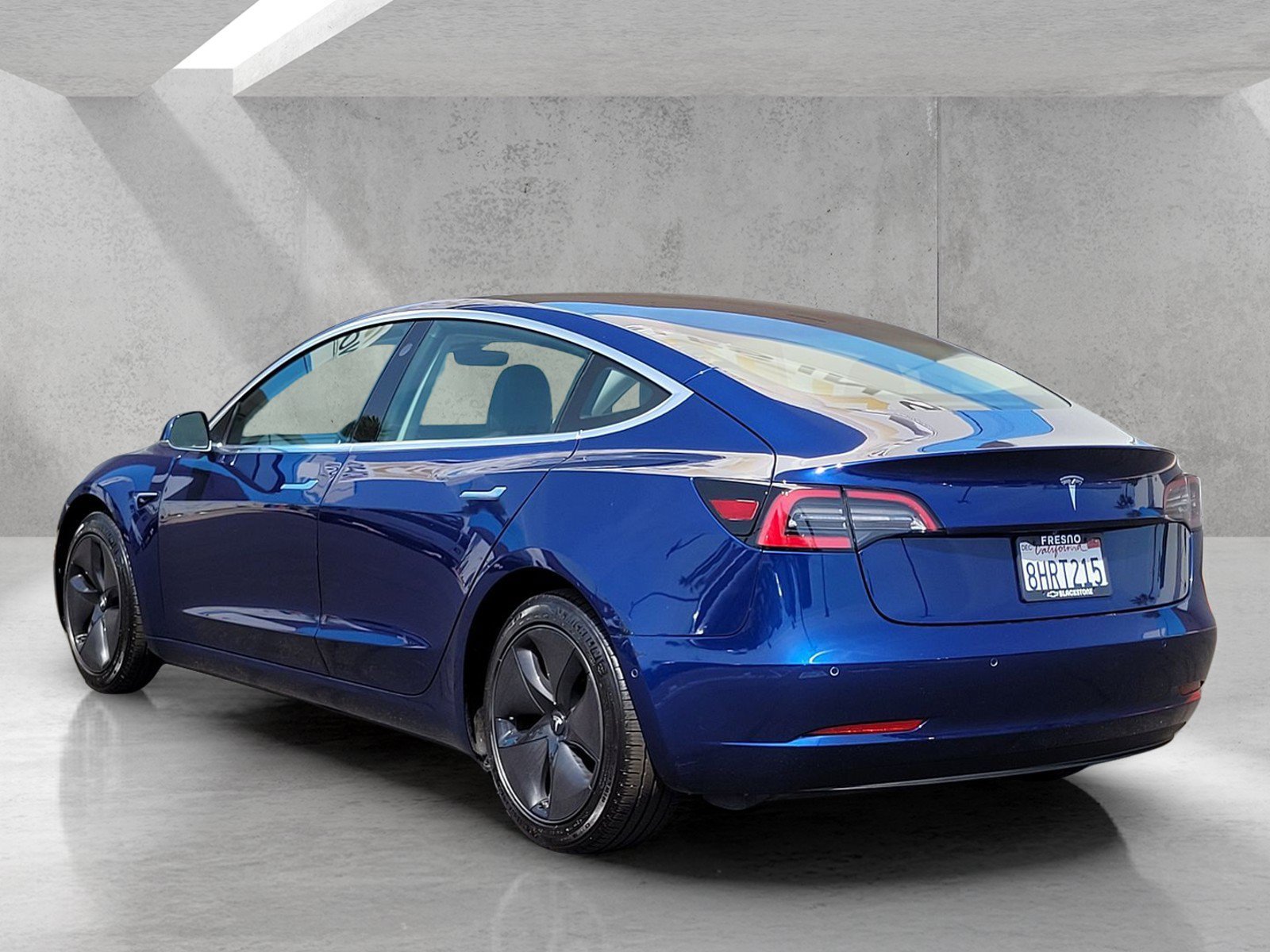Used 2018 Tesla Model 3 Long Range RWD image 7