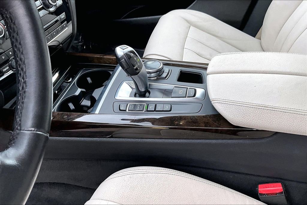 Used 2014 BMW X5 xDrive35d image 18