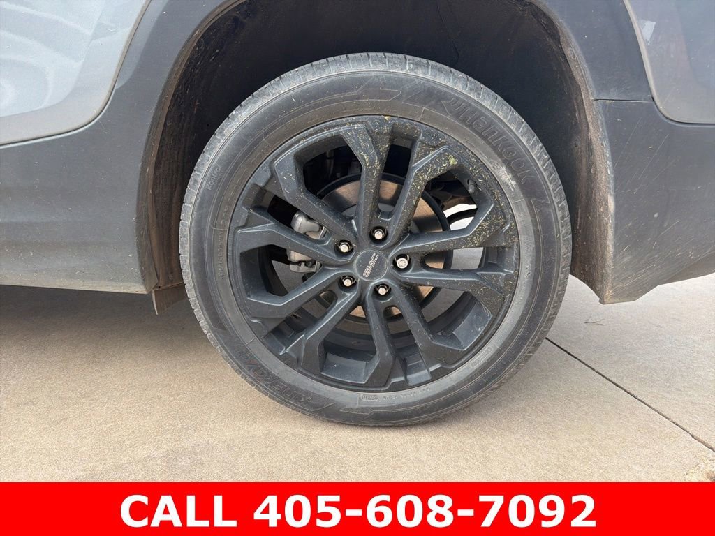 Used 2021 GMC Terrain SLT w/ Infotainment Package II FWD image 10