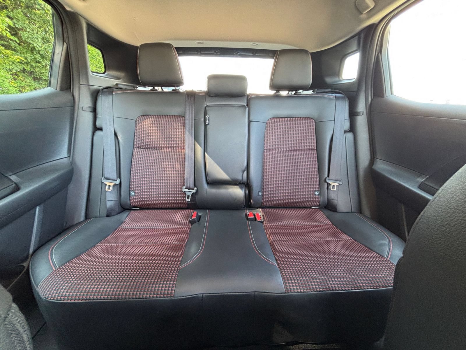 Used 2026 Nissan Kicks SR AWD/4WD image 37