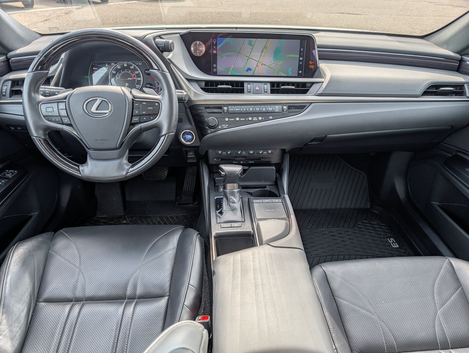Used 2020 Lexus ES 300h FWD image 19