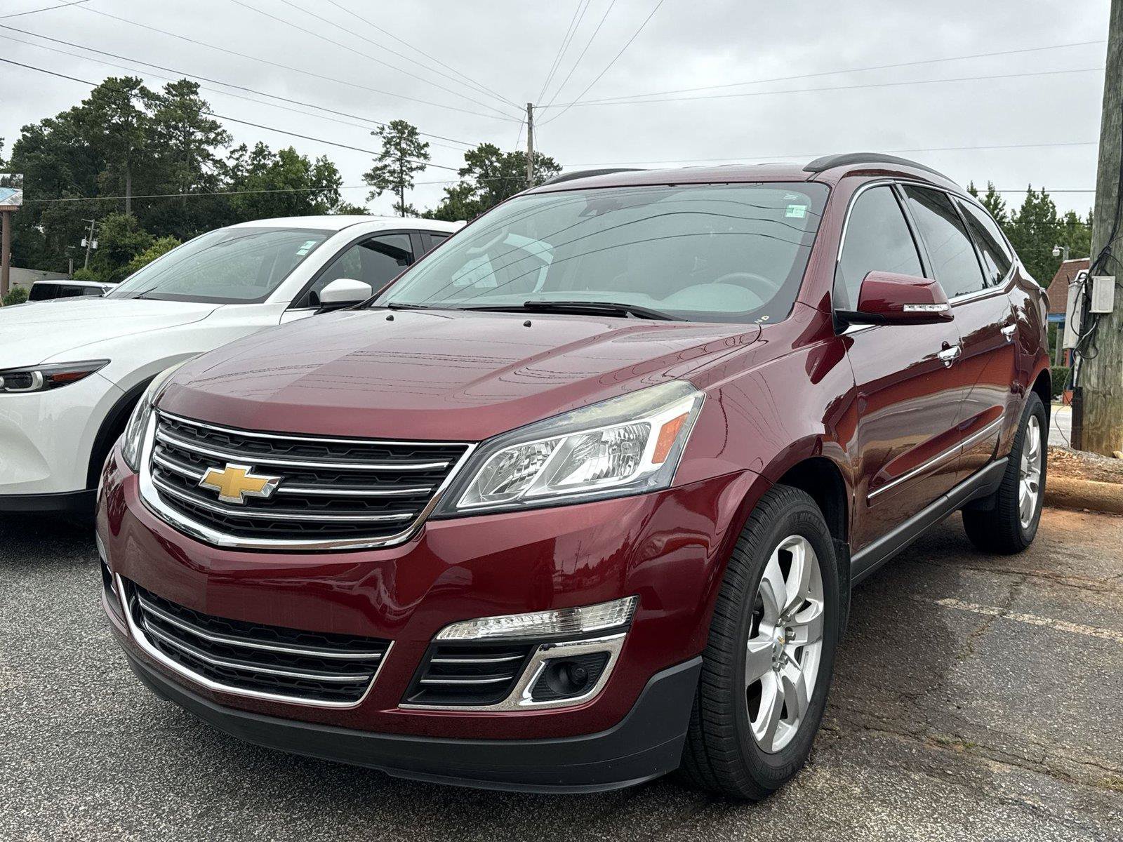 Used 2016 Chevrolet Traverse LTZ FWD image 3