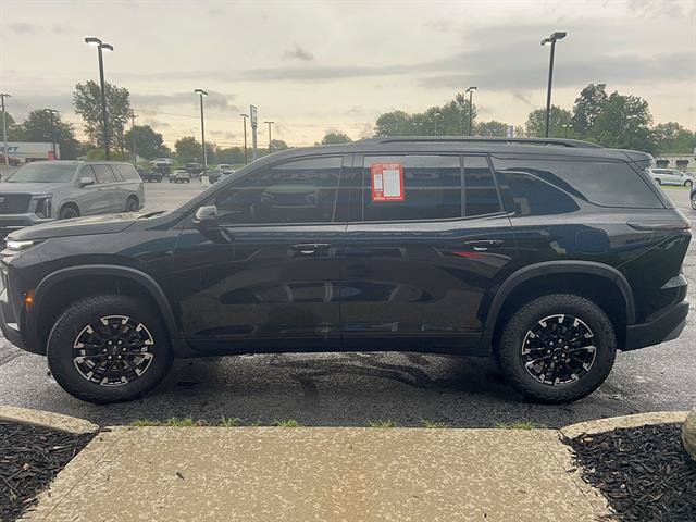 Used 2026 Chevrolet Traverse Z71 AWD/4WD image 4