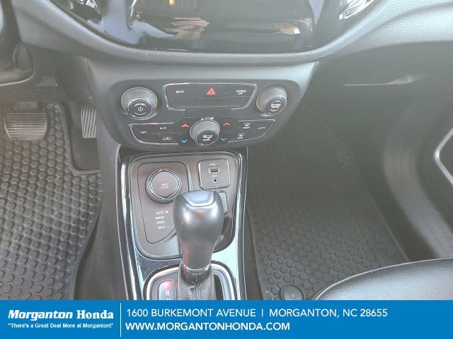 Used 2021 Jeep Compass Latitude AWD/4WD image 17