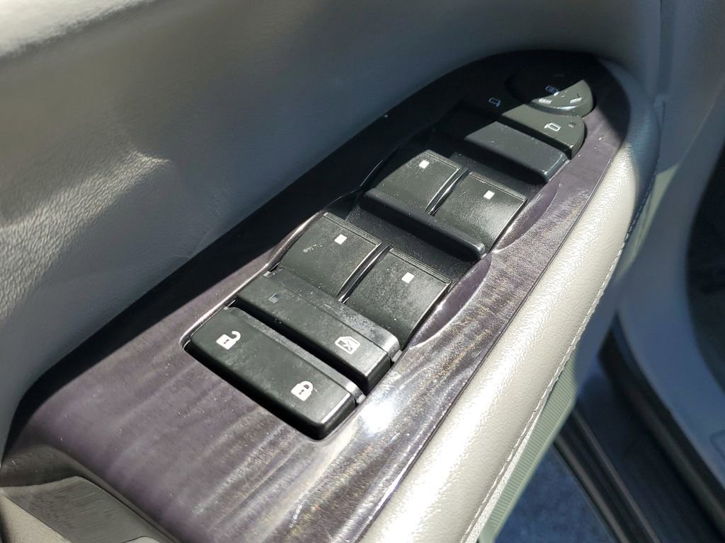 Used 2017 Buick Enclave Convenience image 24