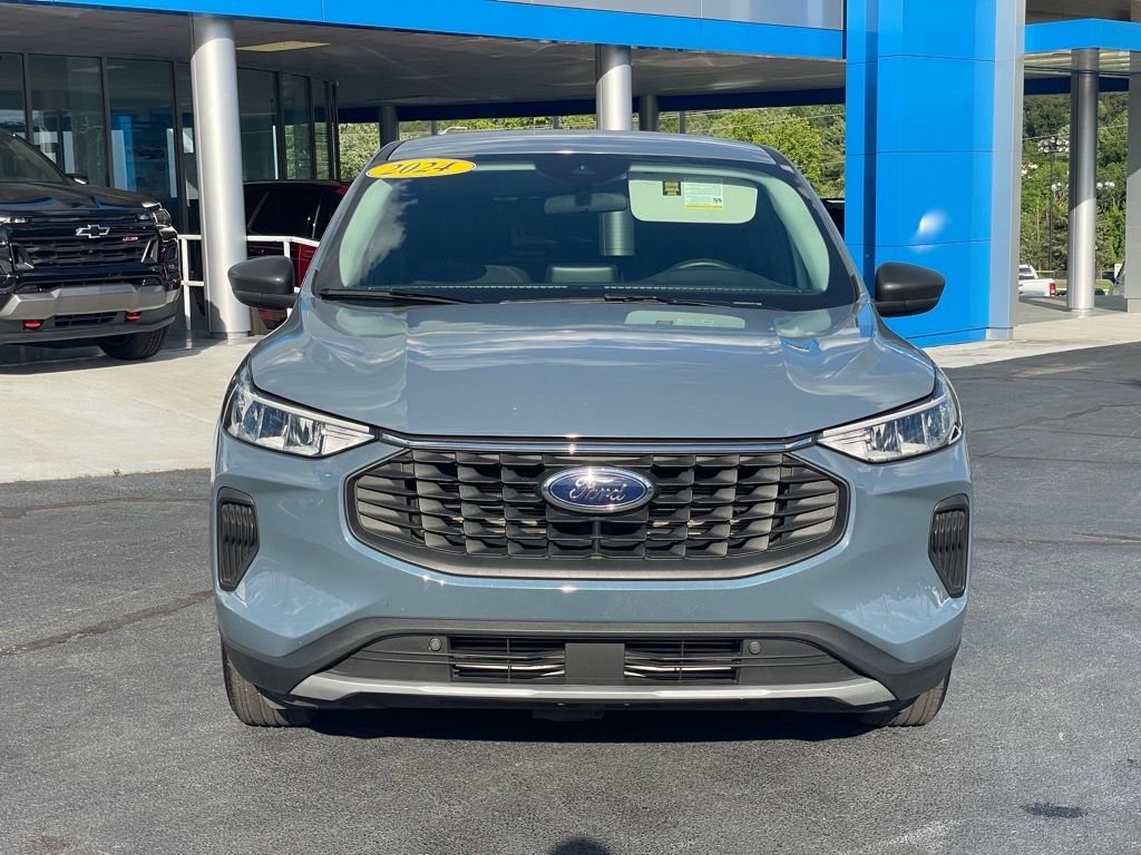 Used 2024 Ford Escape Active image 2