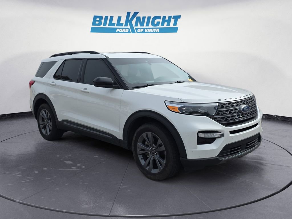 Used 2022 Ford Explorer XLT w/ Equipment Group 202A AWD/4WD image 7