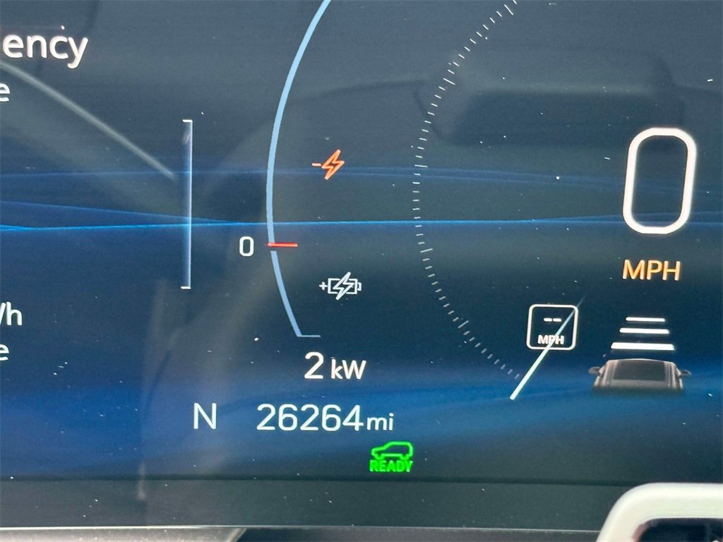 Certified 2024 Cadillac Lyriq Luxury w/ Nappa Leather Package image 5