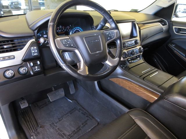 Used 2020 GMC Yukon XL Denali w/ Open Road Package image 13