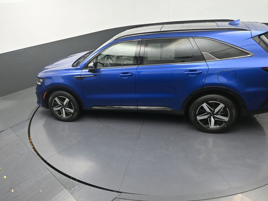 Used 2022 Kia Sorento S w/ Panoramic Sunroof Package image 16
