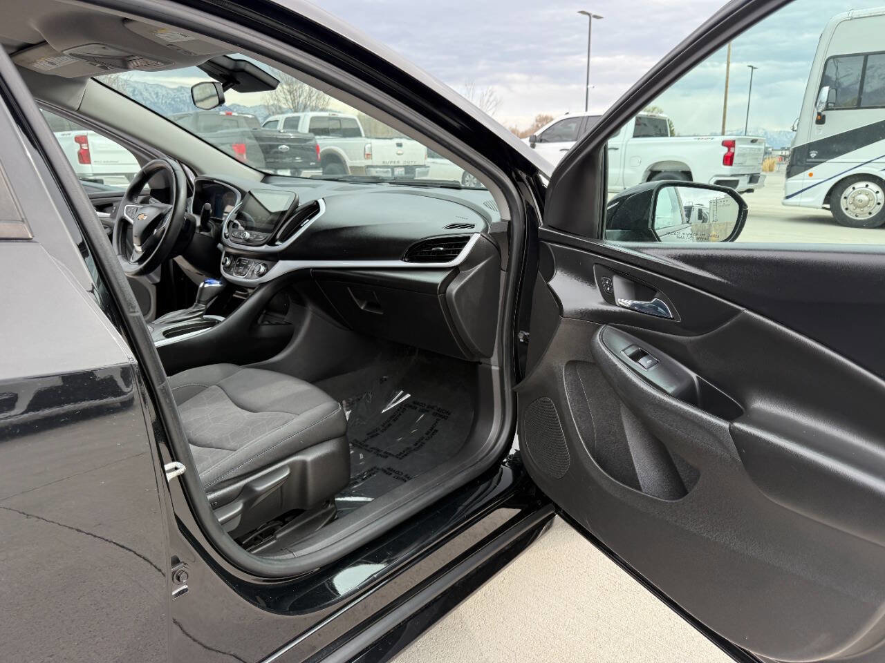 Used 2017 Chevrolet Volt LT image 21