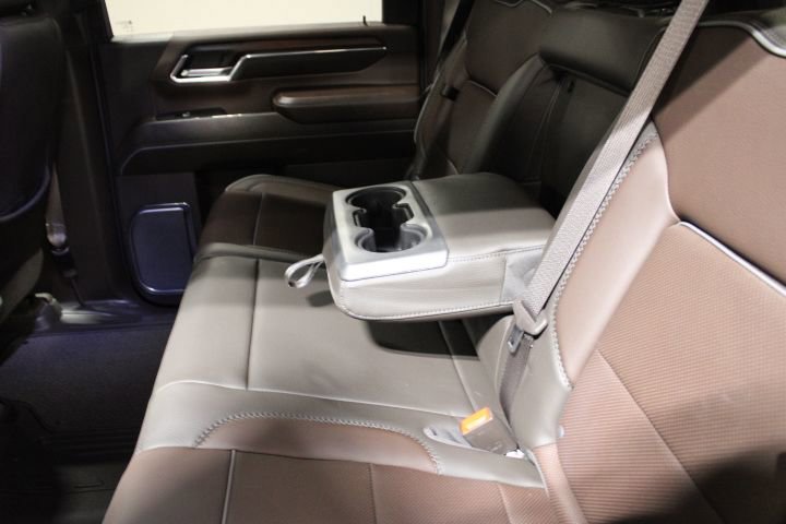 Used 2024 GMC Sierra 2500 Denali w/ Denali Reserve Package image 24