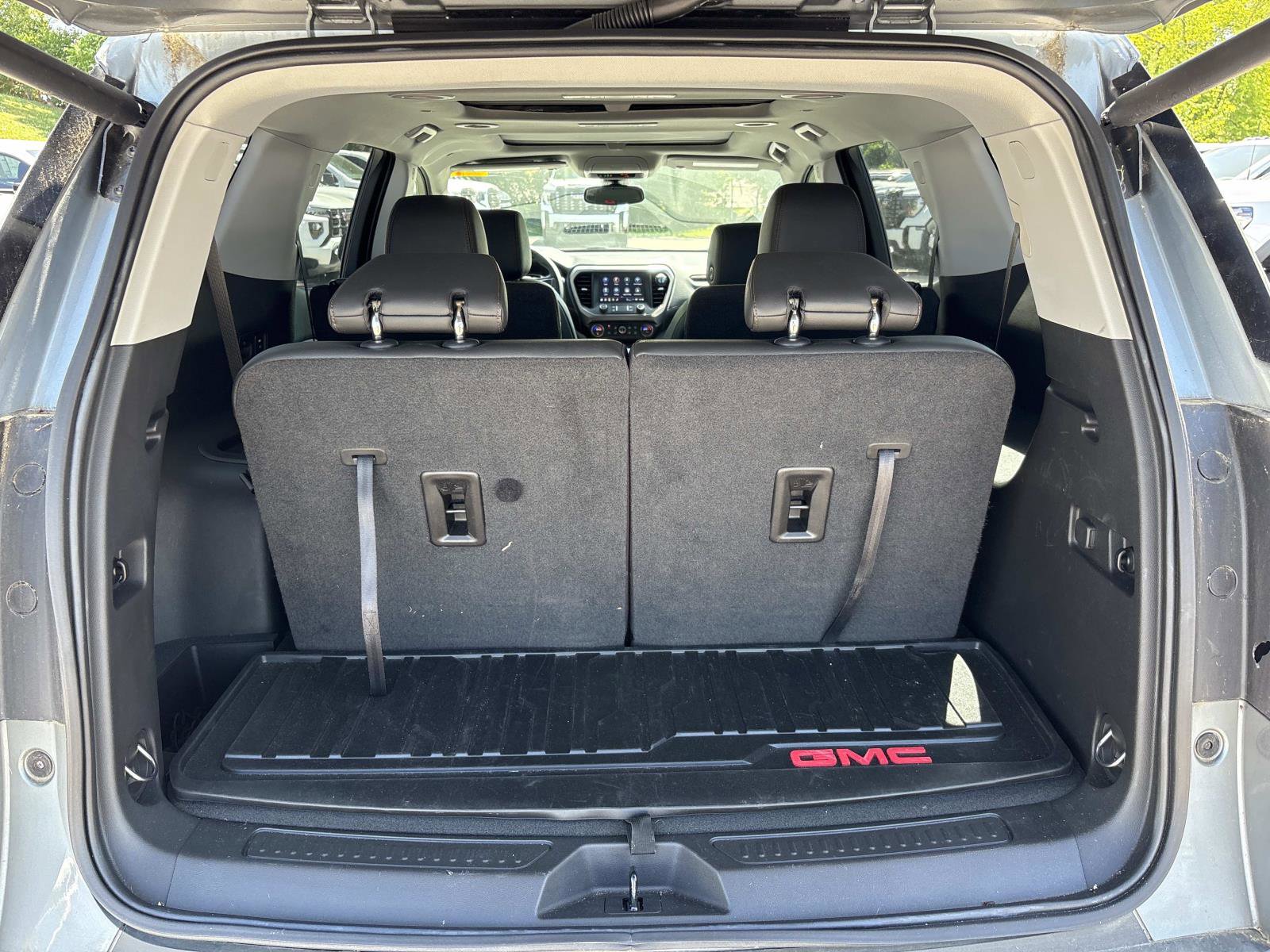 Used 2023 GMC Acadia AT4 w/ Technology Package image 33