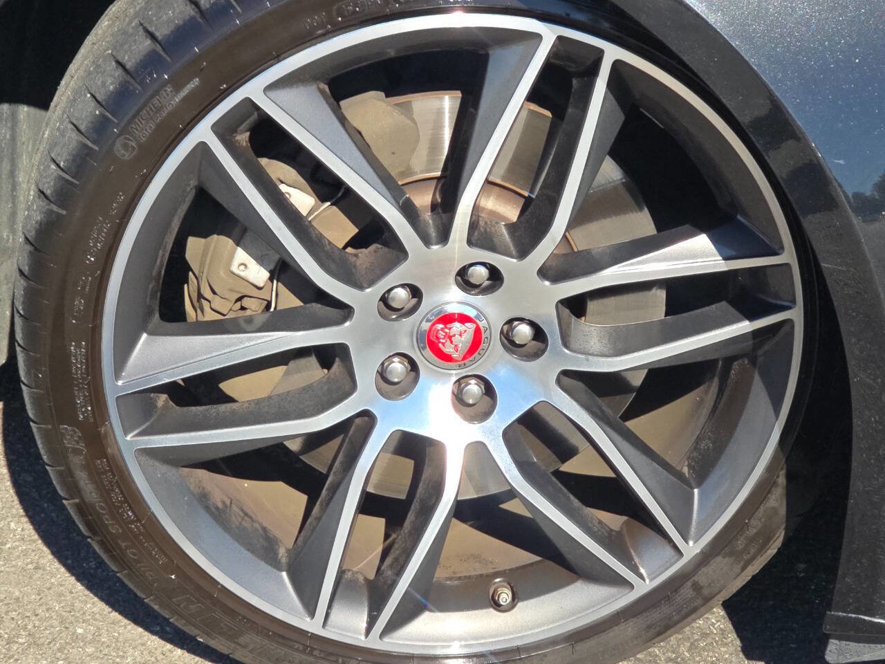 Used 2019 Jaguar F-TYPE P300 2dr Coupe image 10