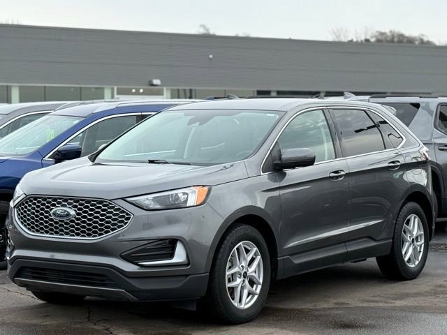 Certified 2024 Ford Edge SEL image 29