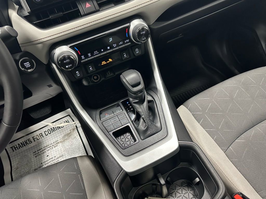 Used 2025 Toyota RAV4 XLE w/ Convenience Package image 39