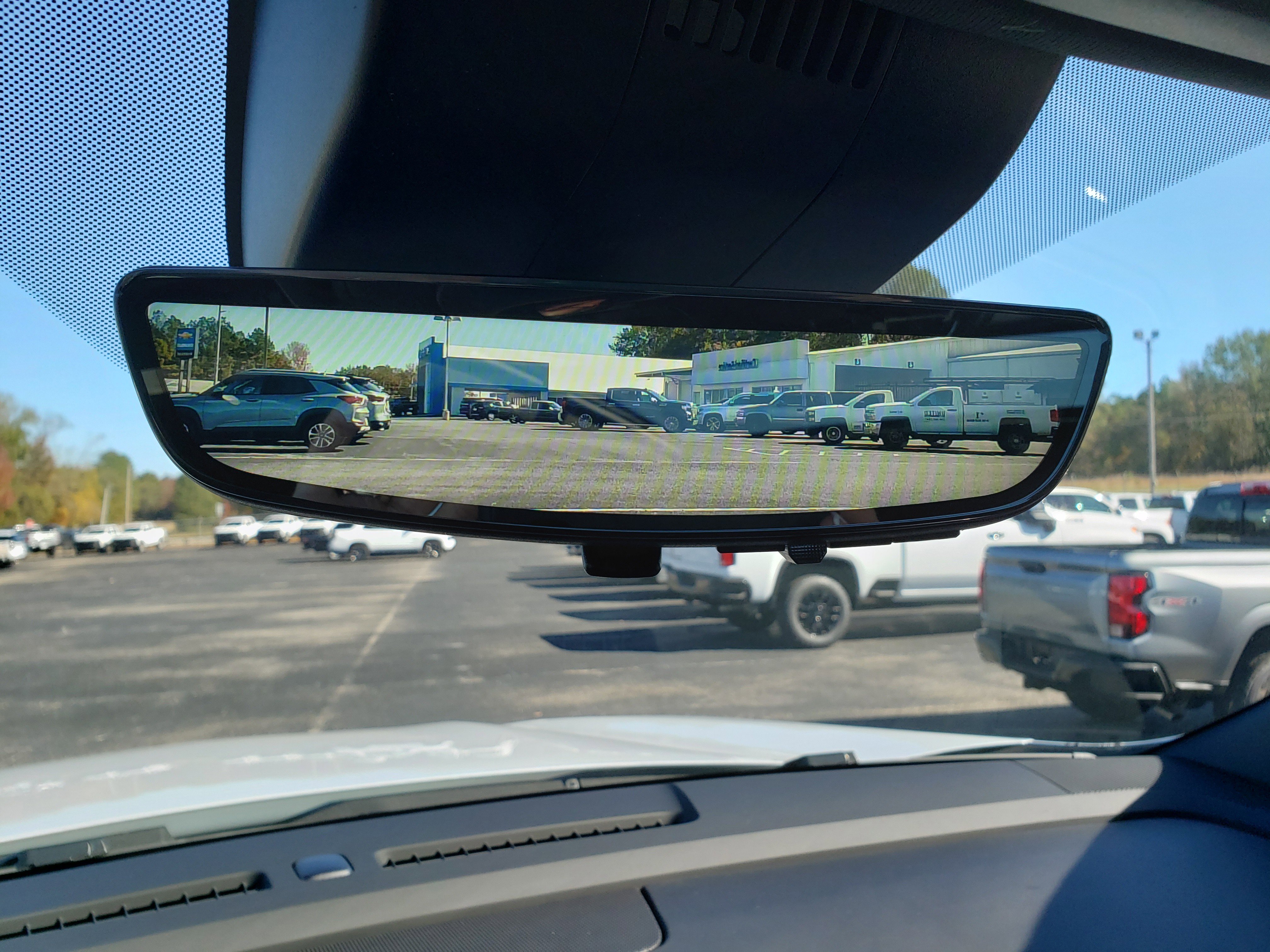 New 2026 Chevrolet Suburban Premier image 39