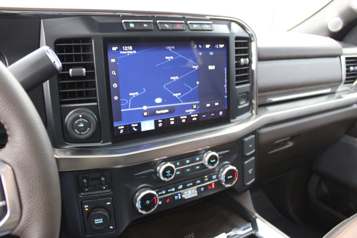 Used 2023 Ford F350 King Ranch w/ Chrome Package AWD/4WD image 25