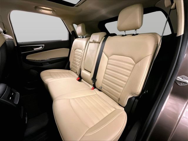 Certified 2019 Ford Edge SEL w/ Equipment Group 201A AWD/4WD image 25