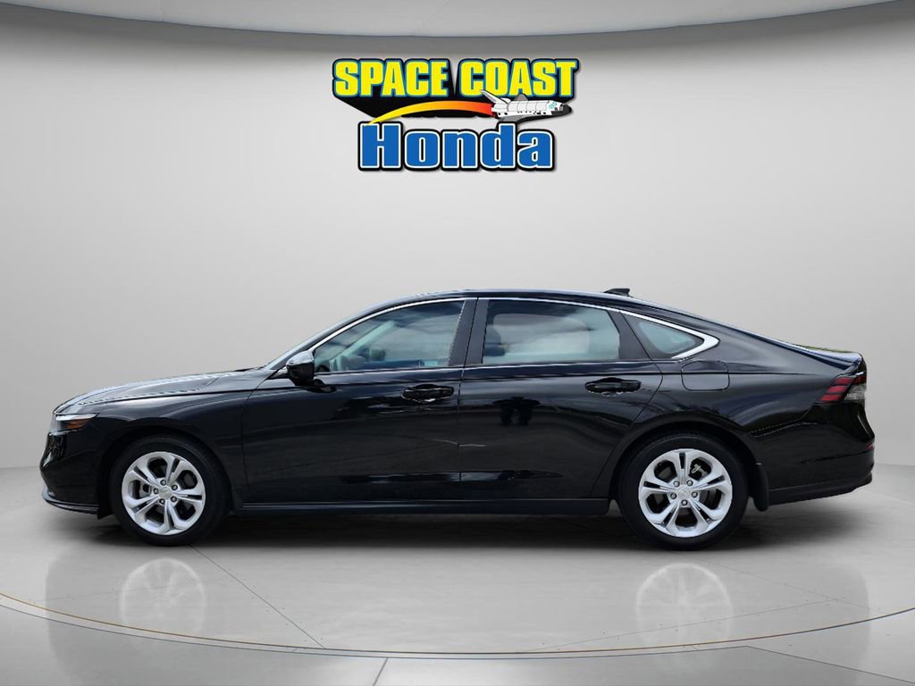 Used 2025 Honda Accord LX image 5