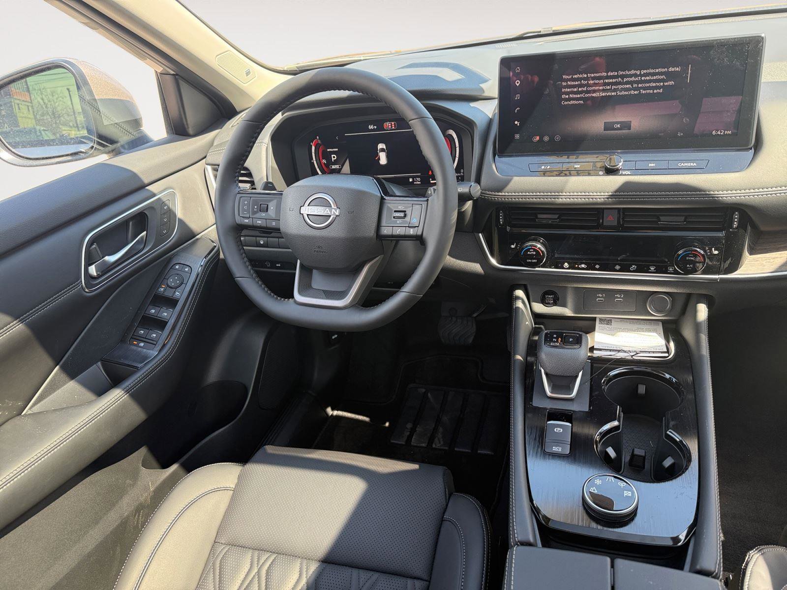 New 2026 Nissan Rogue Platinum AWD/4WD image 11