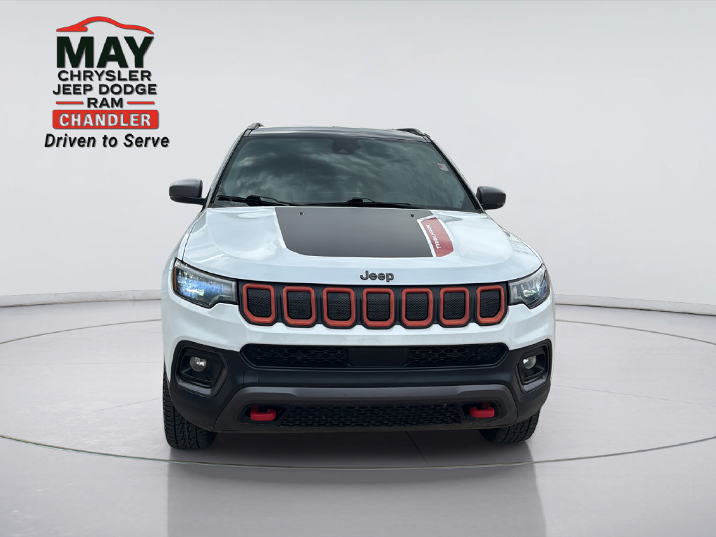 Used 2022 Jeep Compass Trailhawk w/ Trailhawk Convenience Group AWD/4WD image 2