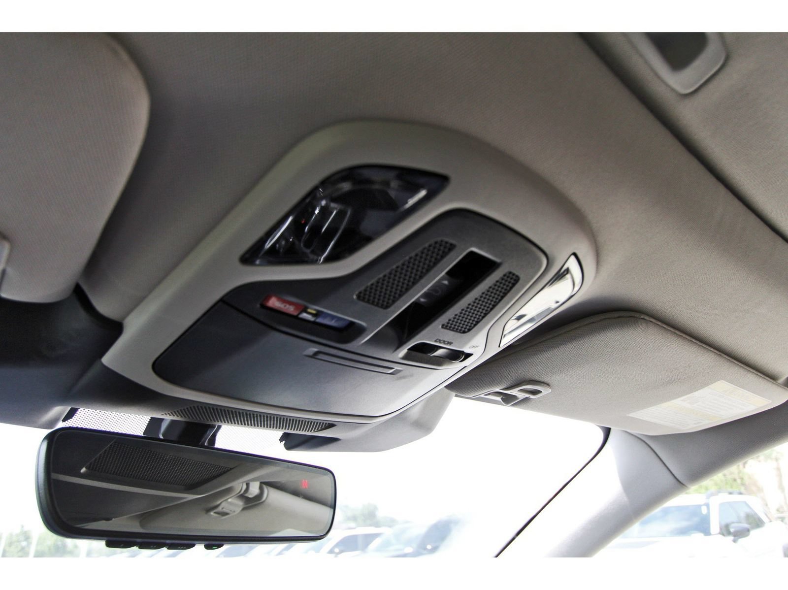 Used 2024 Subaru Outback Premium AWD/4WD image 22