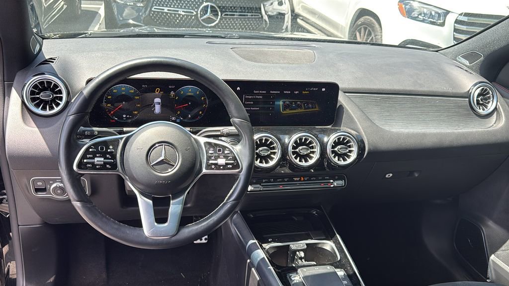 Certified 2023 Mercedes-Benz GLA 250 4MATIC w/ AMG Line Exterior image 25