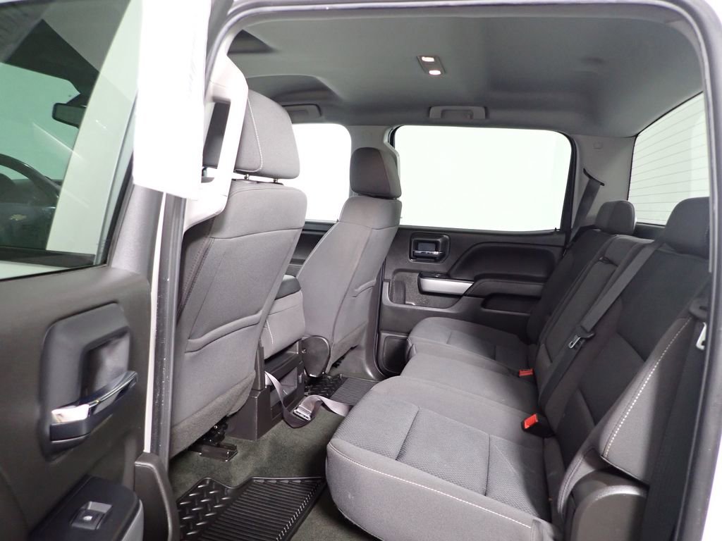 Used 2018 Chevrolet Silverado 1500 LT w/ All Star Edition image 25