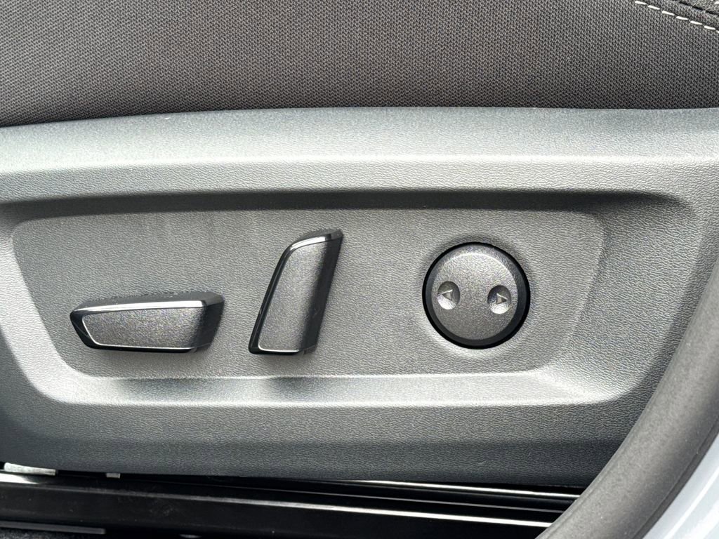 New 2026 Nissan Rogue SV w/ Cold Weather Package image 30