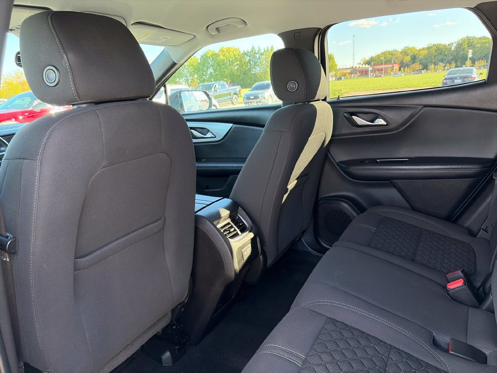 Used 2020 Chevrolet Blazer LT FWD image 28