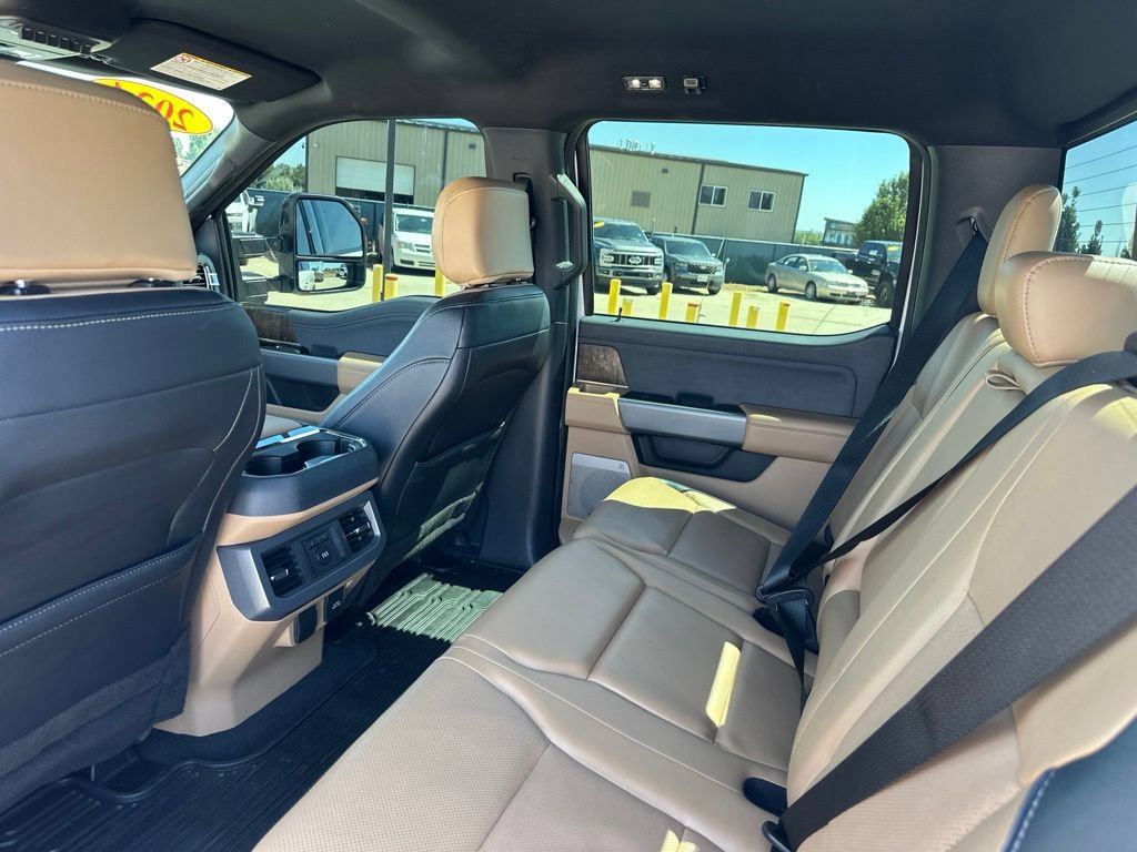 Used 2024 Ford F250 Lariat w/ Sport Appearance Package AWD/4WD image 22